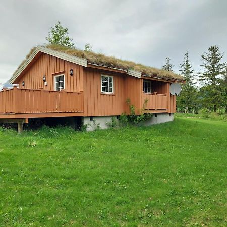 Timber Cabin Eresfjord Med Bat Til Leie Overas Exterior photo